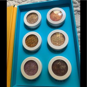ColourPop pretty fly shadow collection